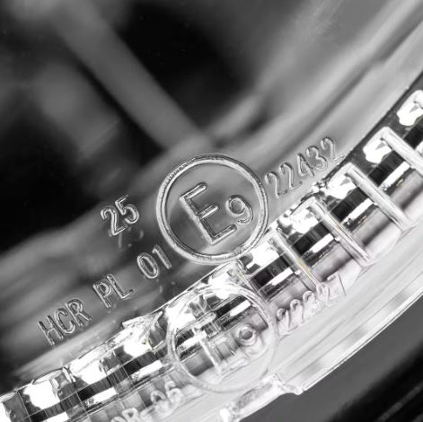 Stedi Homage 7" LED Headlight - Chrome (3000K) - Image 4